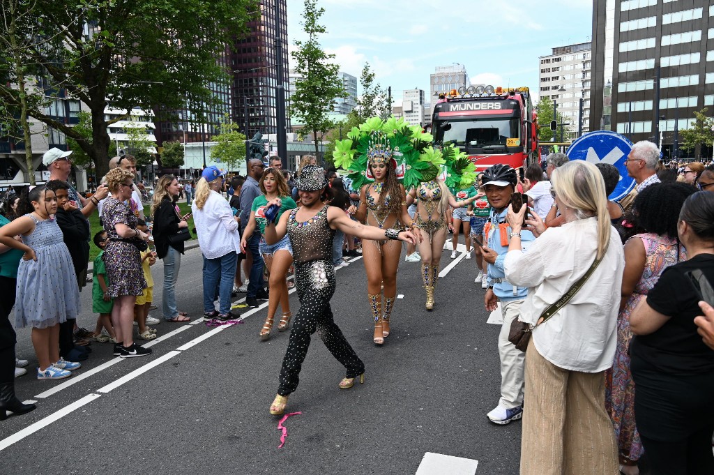 ../Images/Zomercarnaval 2024 340.jpg